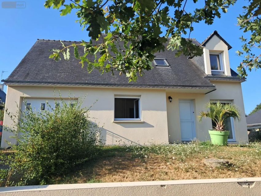 Image Façade à  maison individuelle de Elven