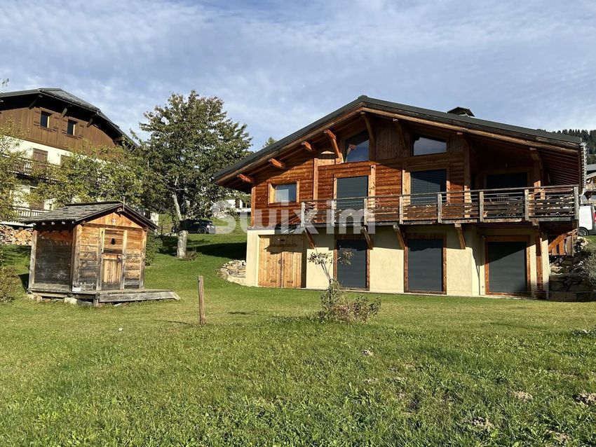 Image Façade à  chalet de montagne de Megève