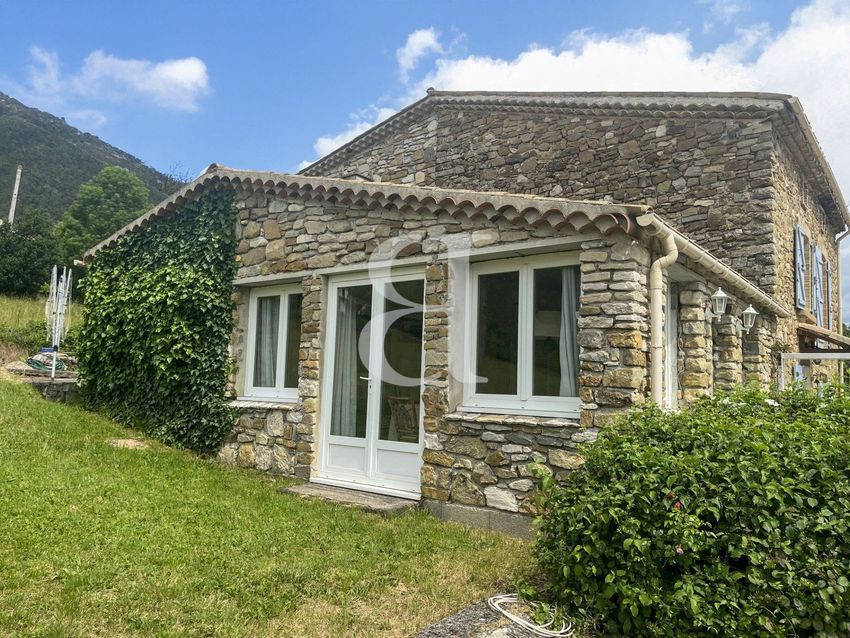 Image Façade à  maison individuelle de Valdoule