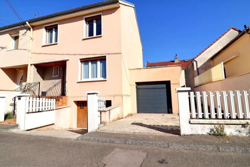 Image Façade à  maison individuelle de Chenôve