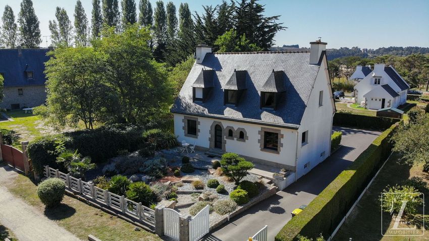 Image Façade à  maison individuelle de Fréhel