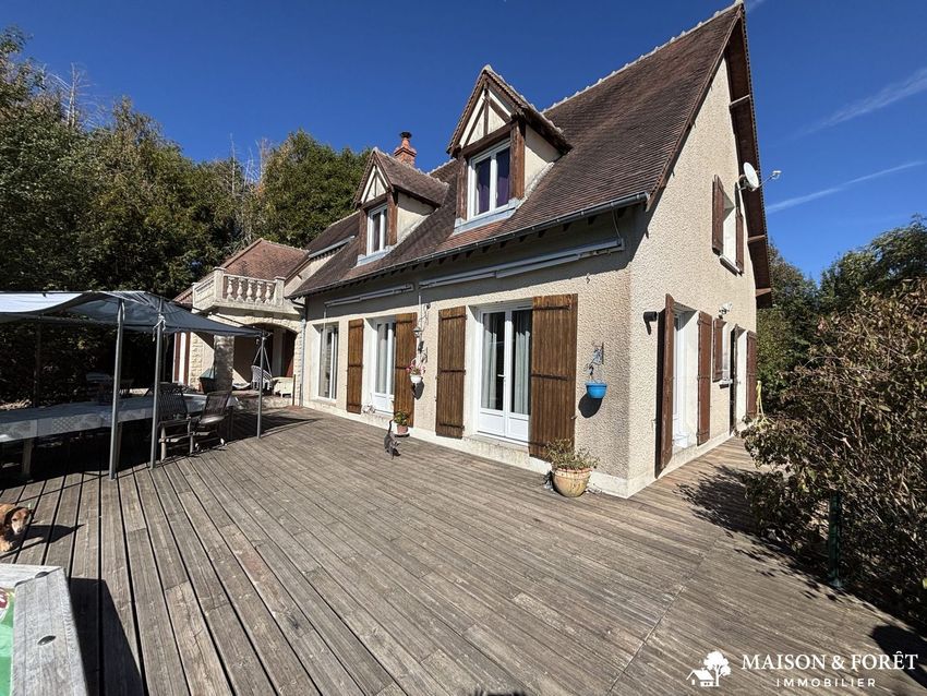 Image Façade à  maison individuelle de Pierrefitte-ès-Bois