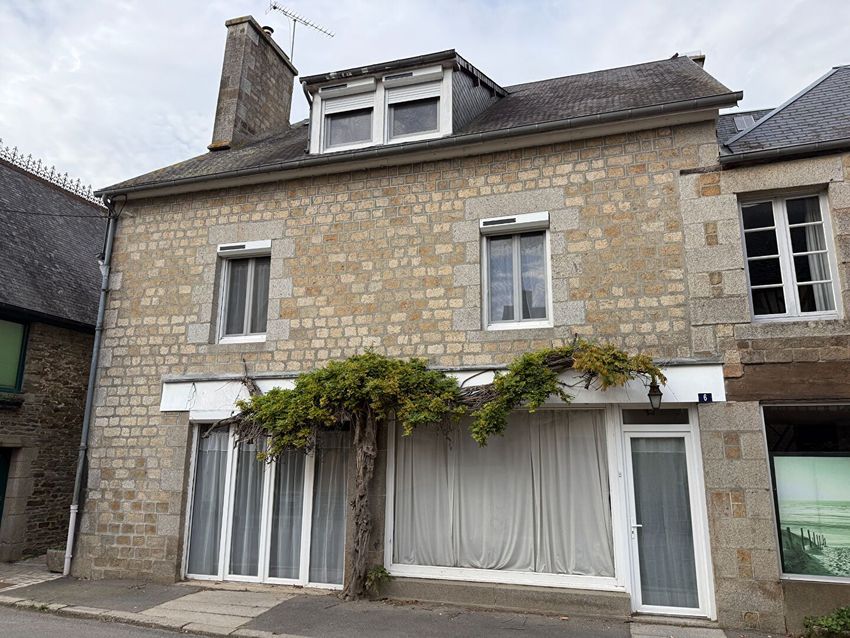 Image Façade à  maison mitoyenne de Mortain-Bocage