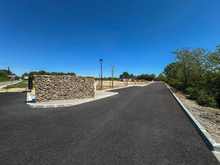 Image de terrain à Cabrières-d'Avignon