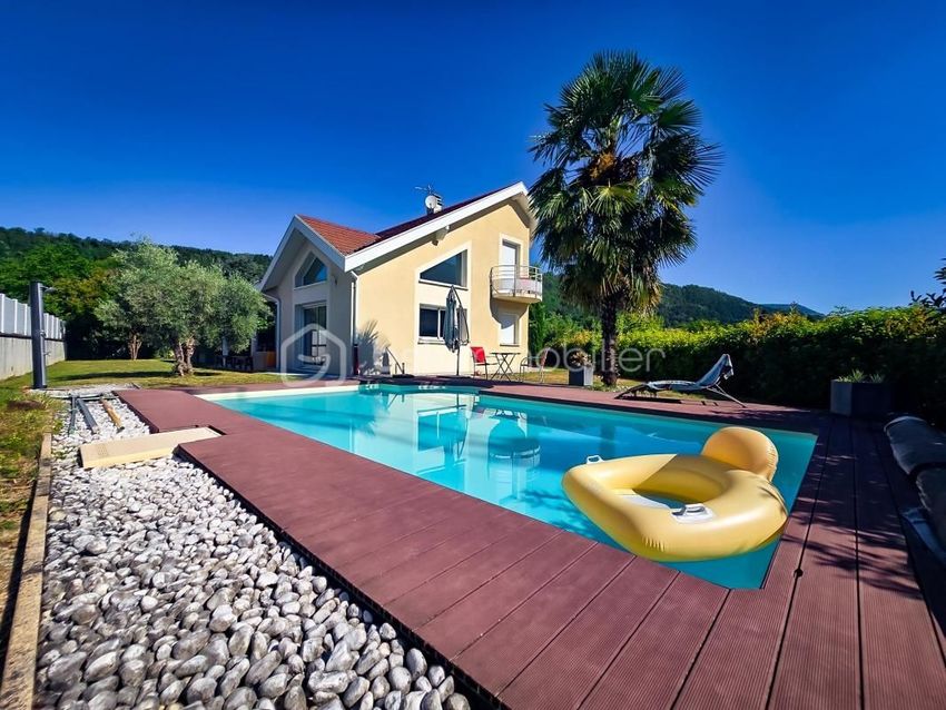 Image Piscine à  maison individuelle de Vaulnaveys-le-Haut