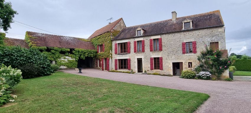 Image Façade à  maison individuelle de Cesny-les-Sources