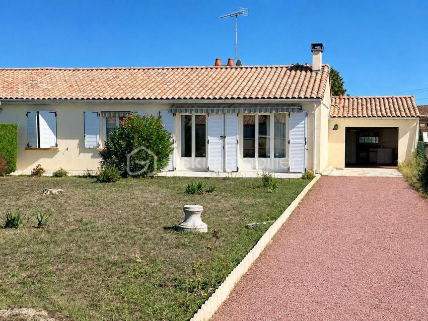 Image Façade à  maison individuelle de Saujon