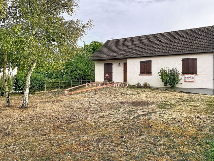 Image Façade à  villa de Ingré