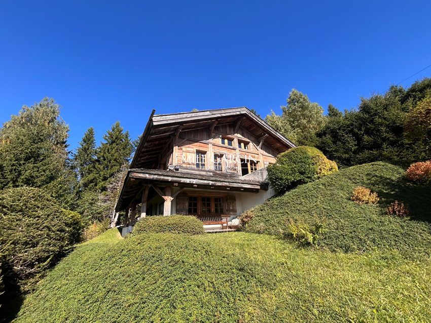 Image Façade à  chalet de montagne de Megève