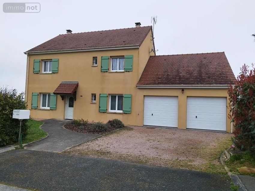 Image Façade à  maison individuelle de Crevant