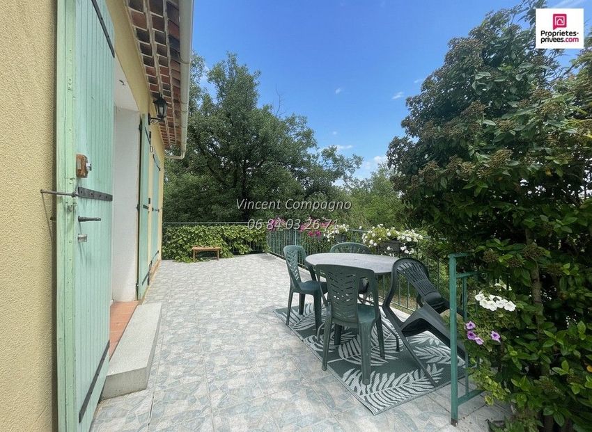 Image Terrasse à  maison individuelle de Quinson