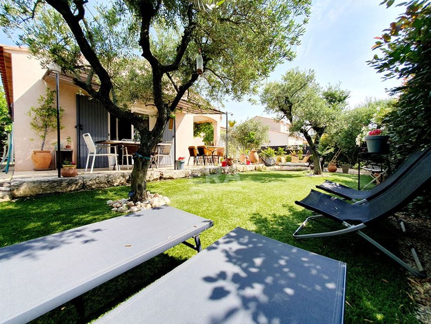 Image Jardin à  maison mitoyenne de Ventabren