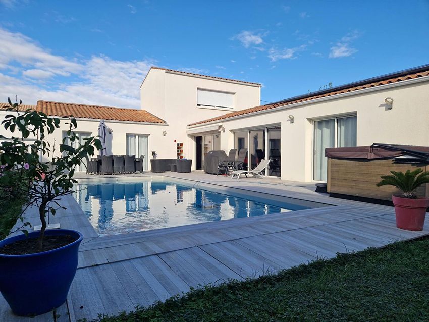 Image Piscine à  maison individuelle de La Rochelle