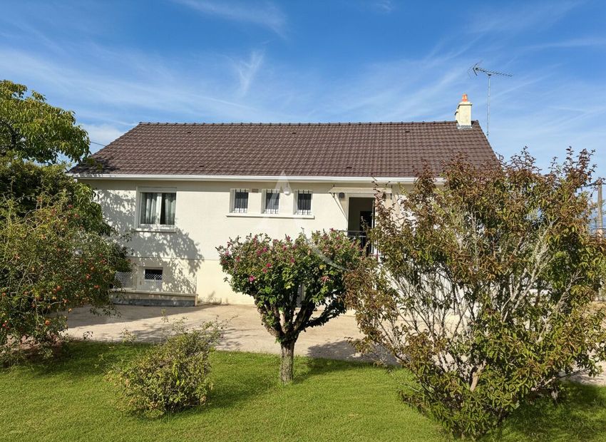 Image Façade à  maison individuelle de Marcilly-en-Gault