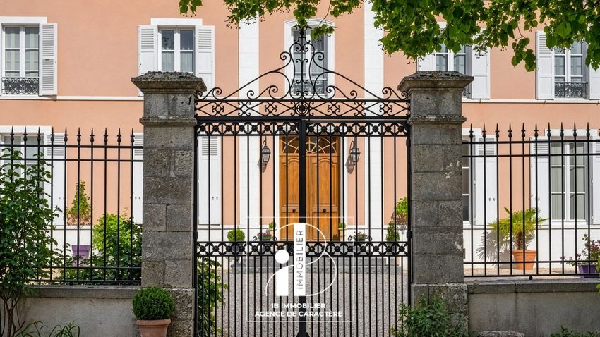 Image Vue à  maison de maître de Auxy