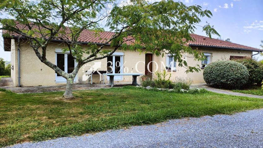 Image Façade à  maison individuelle de Hagetmau