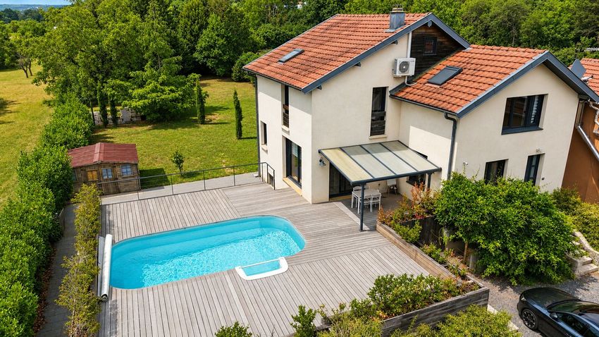 Image Piscine à  maison individuelle de Malzéville