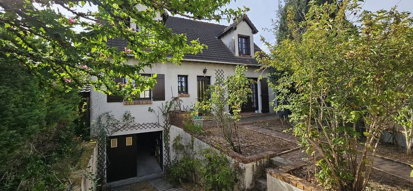 Image Façade à  maison individuelle de La Ferté-Alais
