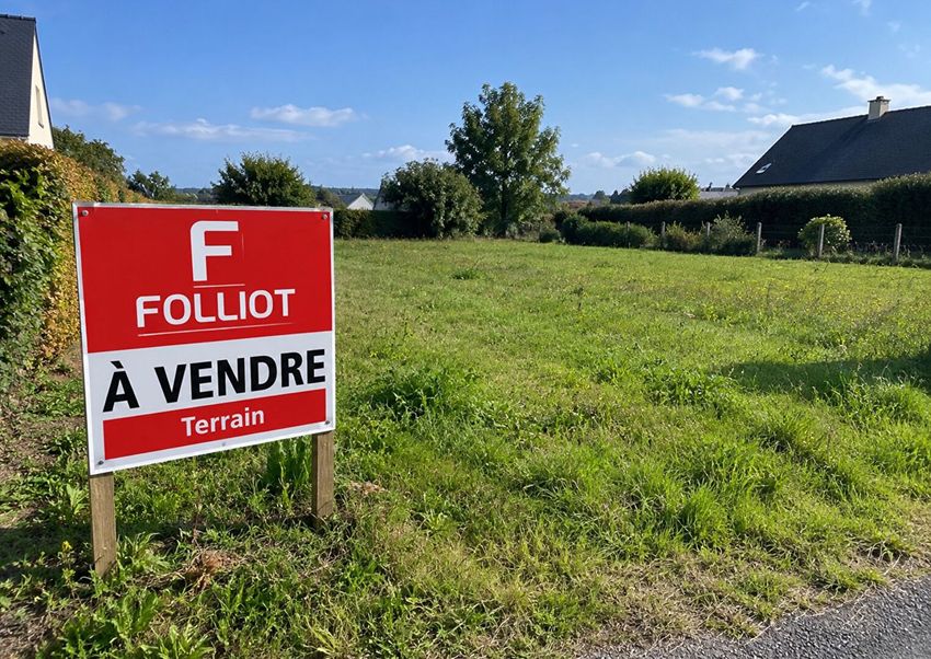 Image Vue à terrain de Créances