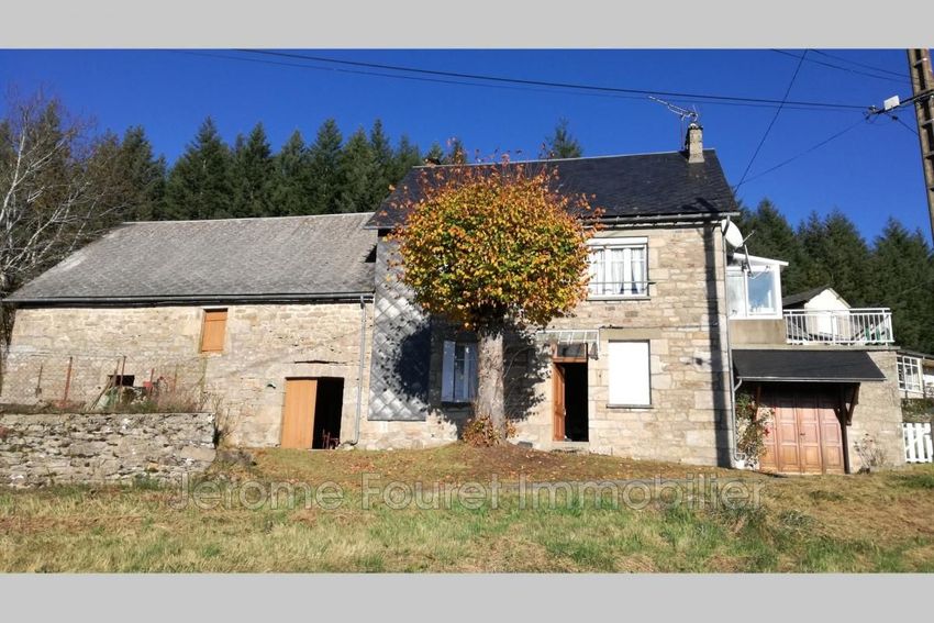 Image Façade à  maison de village de Égletons