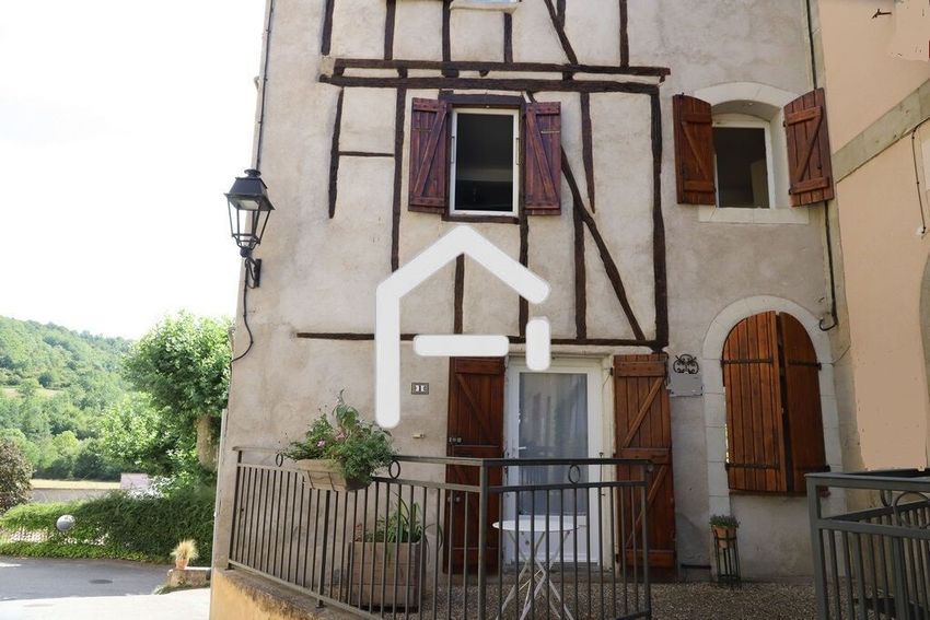 Image Façade à  maison mitoyenne de Saint-Félix-de-Tournegat