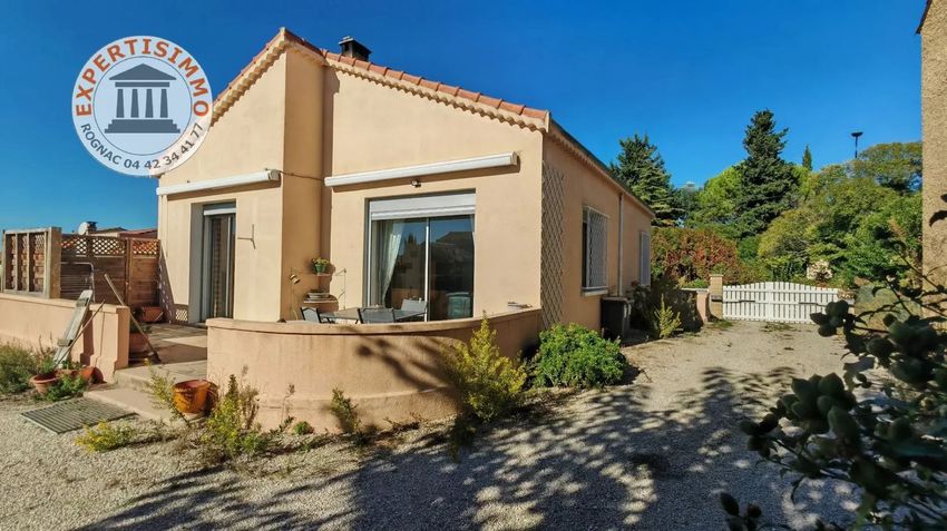 Image Façade à  maison individuelle de Rognac