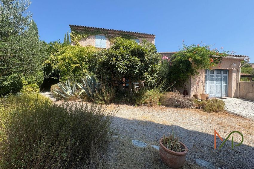 Image Jardin à  maison mitoyenne de Lorgues