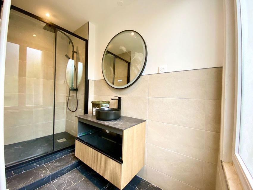 Image Salle de bains à appartement de Charleville-Mézières