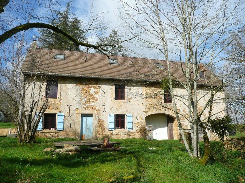 Image Façade à  maison individuelle de Laramière
