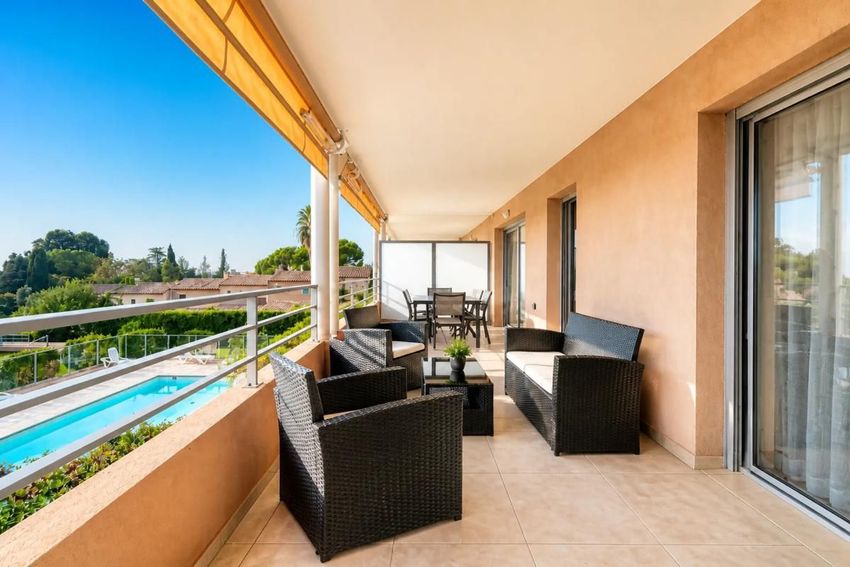 Image Terrasse à appartement de Vallauris