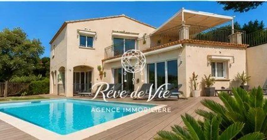 Image Piscine à  maison individuelle de Le Lavandou
