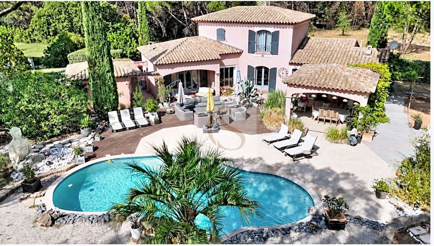 Image Piscine à  villa de Vidauban