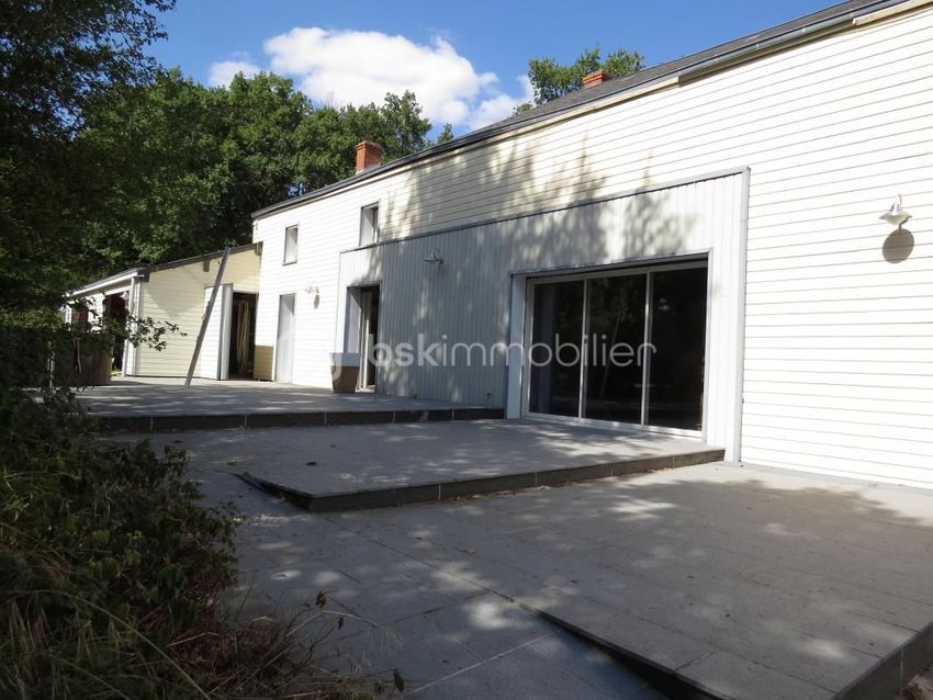 Image Façade à  maison individuelle de Faye-l'Abbesse