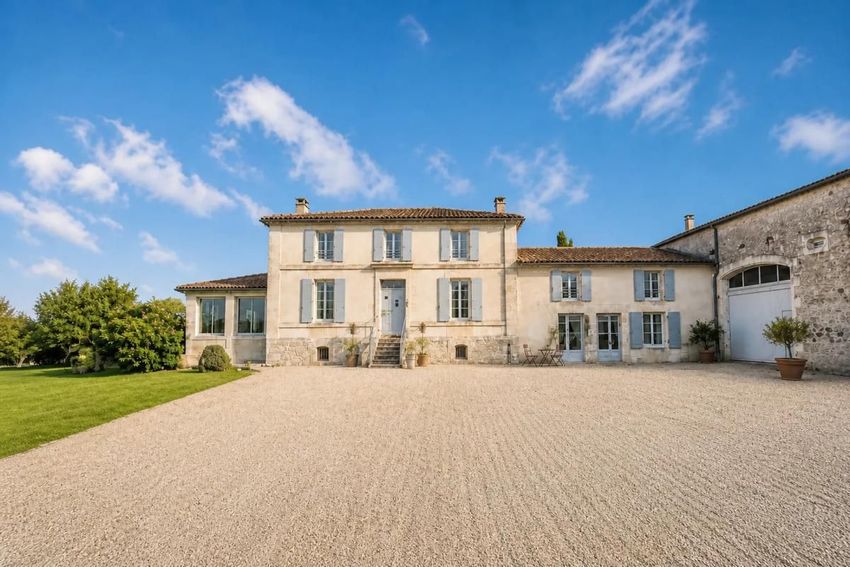 Image Façade à  maison individuelle de Mérignac