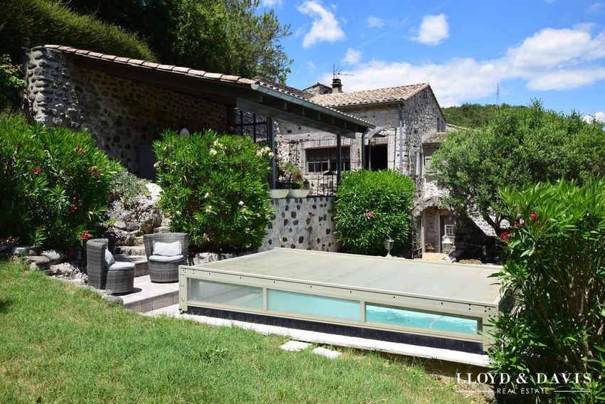 Image Façade à  maison individuelle de Chomérac