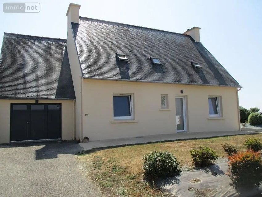 Image Façade à  maison individuelle de Spézet