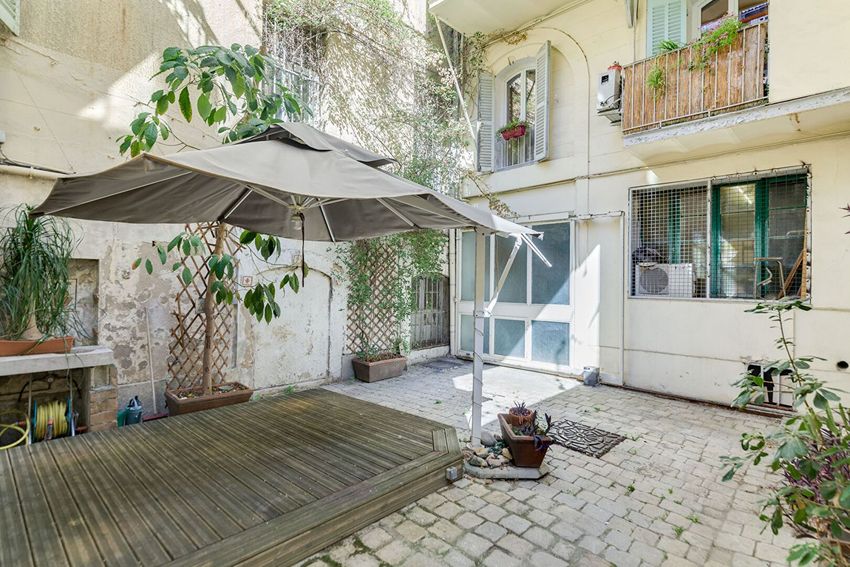 Image Façade à appartement de Marseille 6e Arrondissement