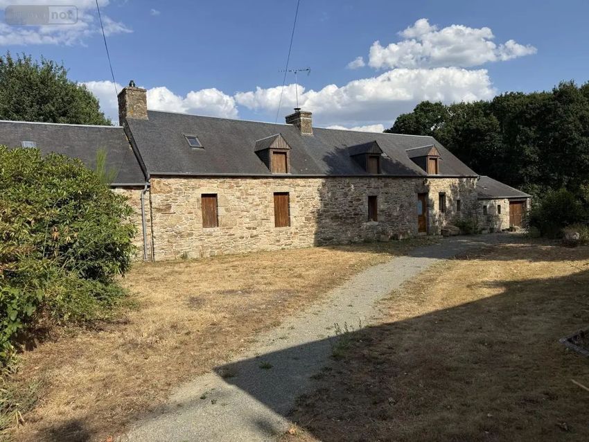 Image Façade à  maison individuelle de Grâces