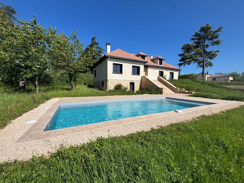Image Piscine à  maison individuelle de Pradines