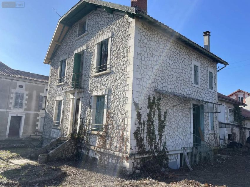 Image Façade à  maison individuelle de Ribérac