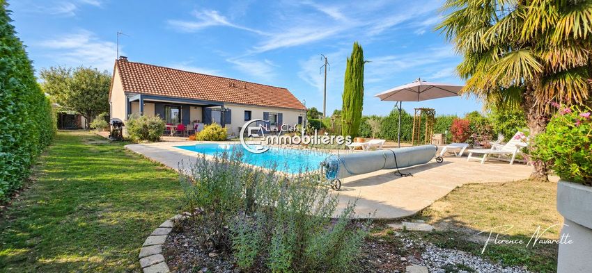 Image Piscine à  maison individuelle de Saint-Germain-du-Plain