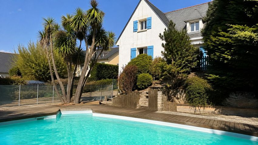 Image Piscine à  maison individuelle de Saint-Nazaire