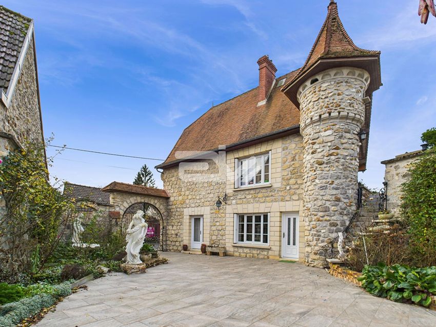 Image Façade à  maison individuelle de La Neuville-aux-Larris