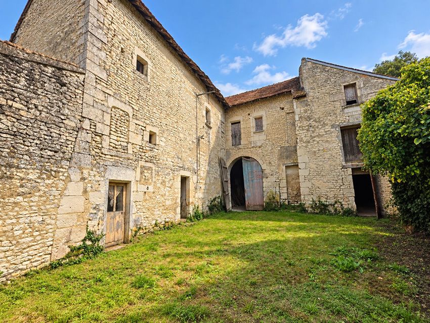 Image Façade à  maison individuelle de Saint-Christophe