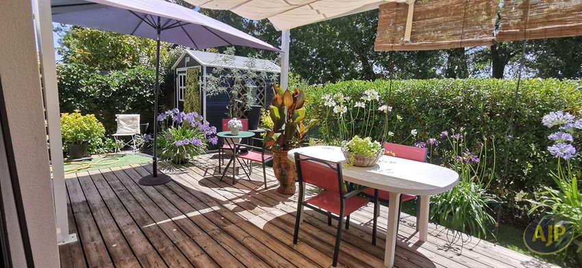Image Terrasse à  maison mitoyenne de Andernos-les-Bains