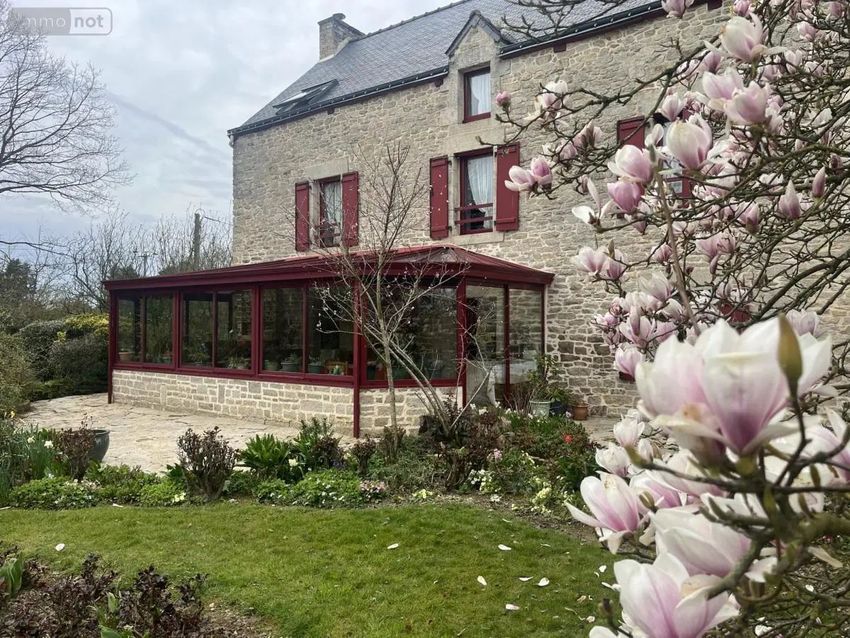 Image Façade à  maison individuelle de Guégon