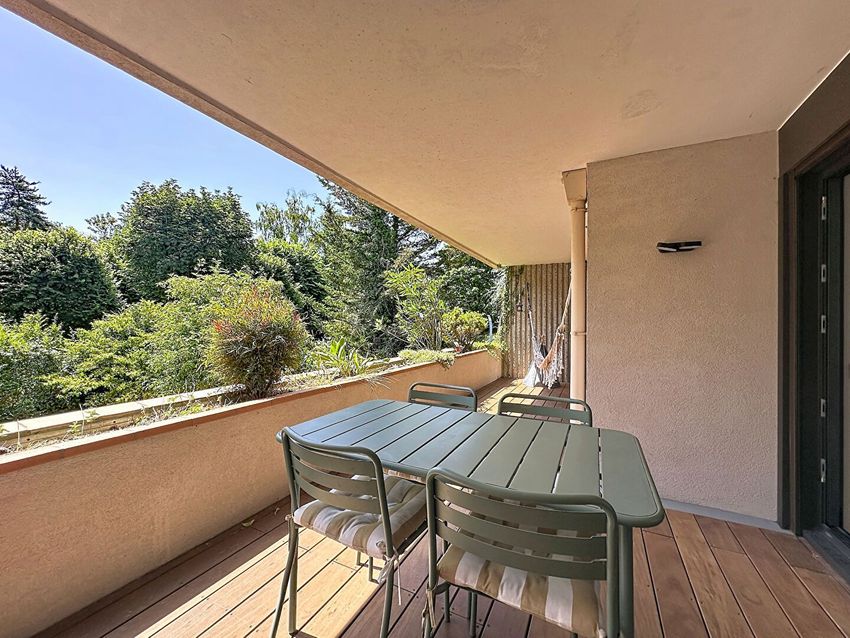 Image Terrasse à appartement de Ville-d'Avray