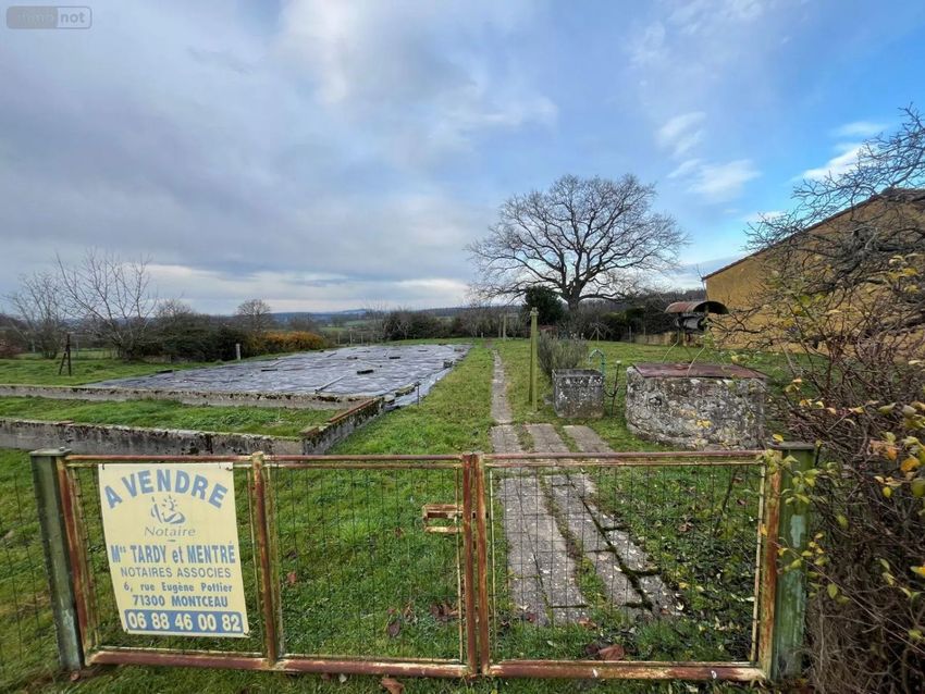 Image de terrain à Pouilloux