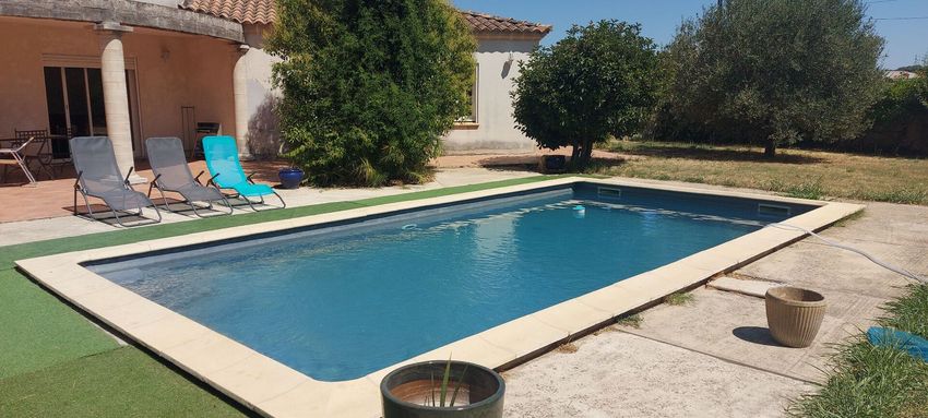 Image Piscine à  maison individuelle de Générac