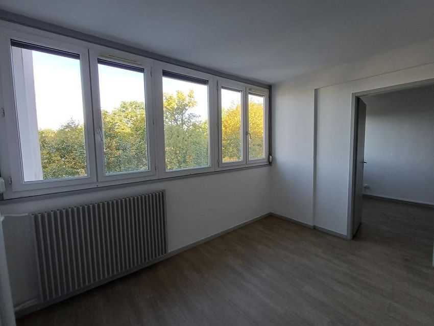 Image Pièce à appartement de Luxeuil-les-Bains